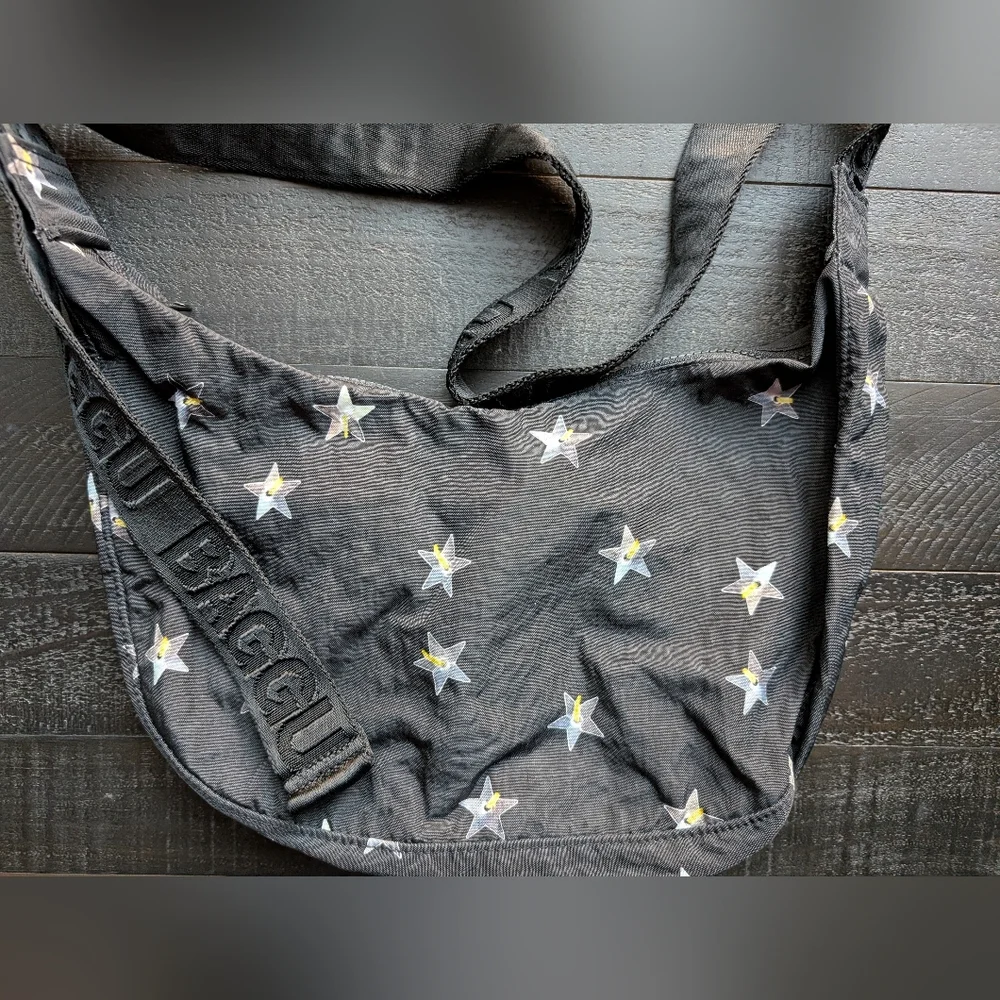 Baggu Stars Medium Crescent NWOT - Picture 2 of 4